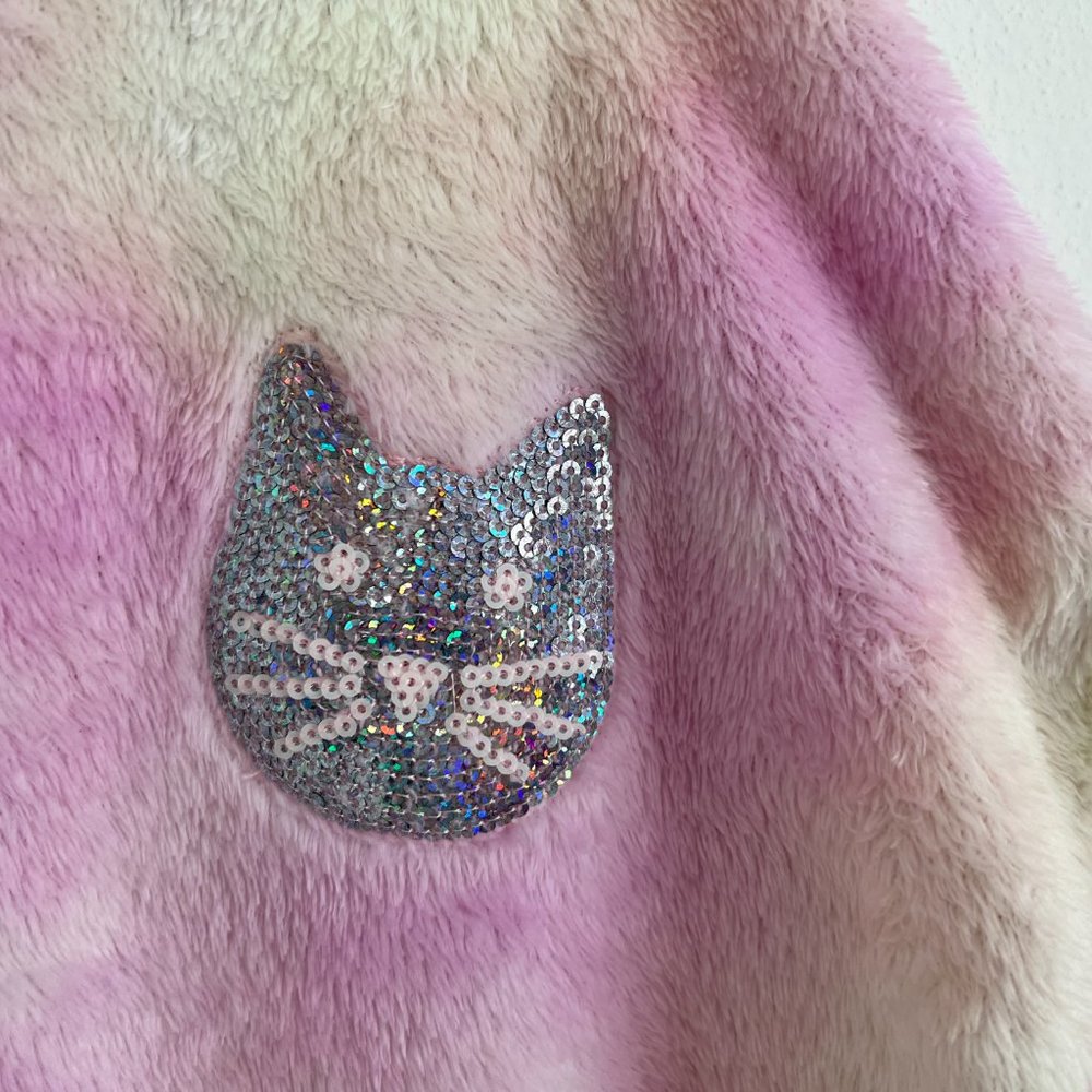 Pullover - Picture 2 of 2